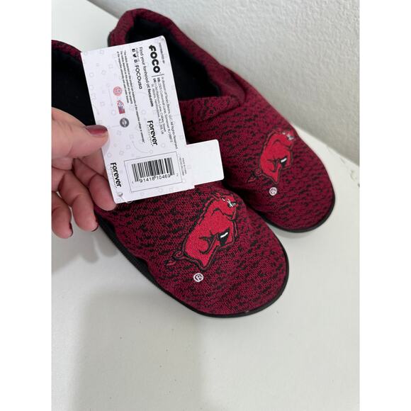 NWT FOCO Men's NCAA College Team Logo Poly Knit Cup Sole Slippers Arkansas 9 - Picture 4 of 11